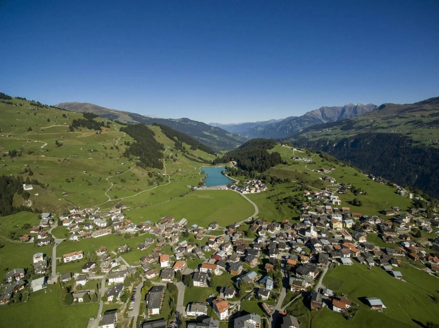 Pradas Resort Brigels