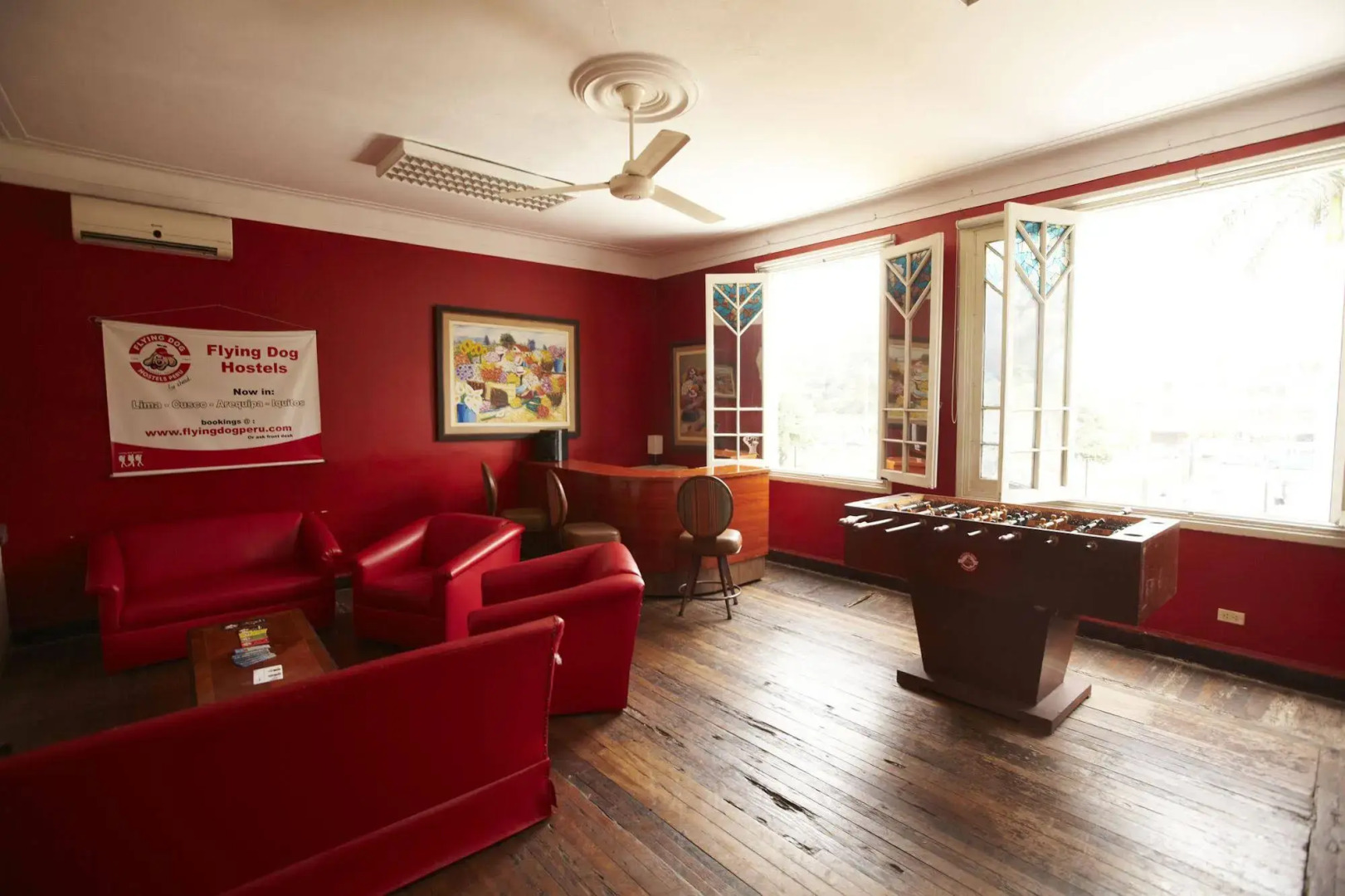 Flying Dog Backpackers Hostel