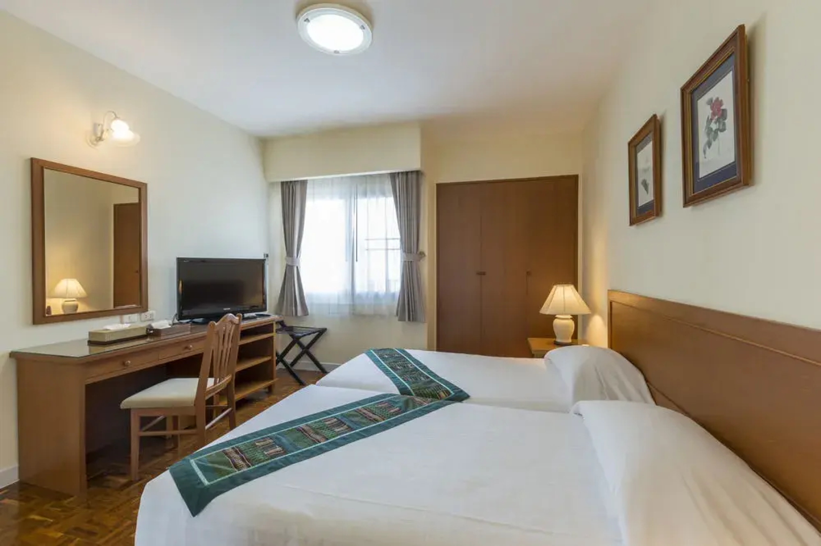 Kameo House Serviced Apartments Sriracha