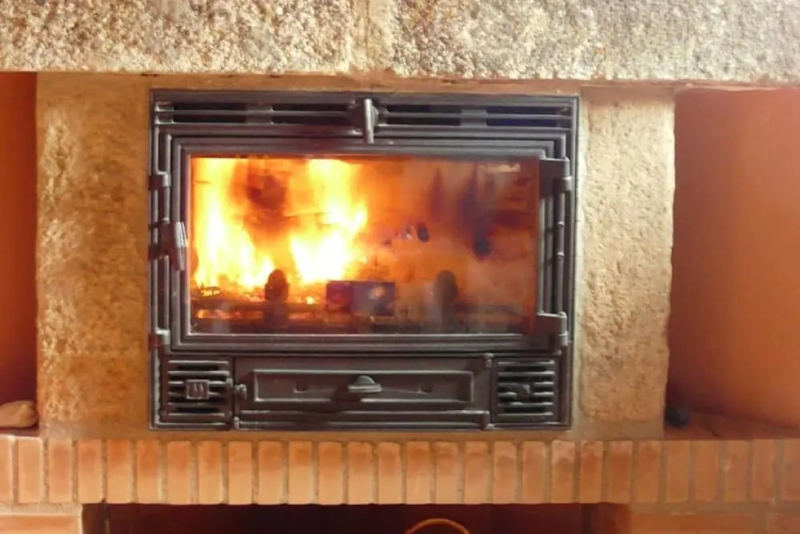 House With 6 Bedrooms in Villamiel, With Wonderful Mountain View and Enclosed Garden