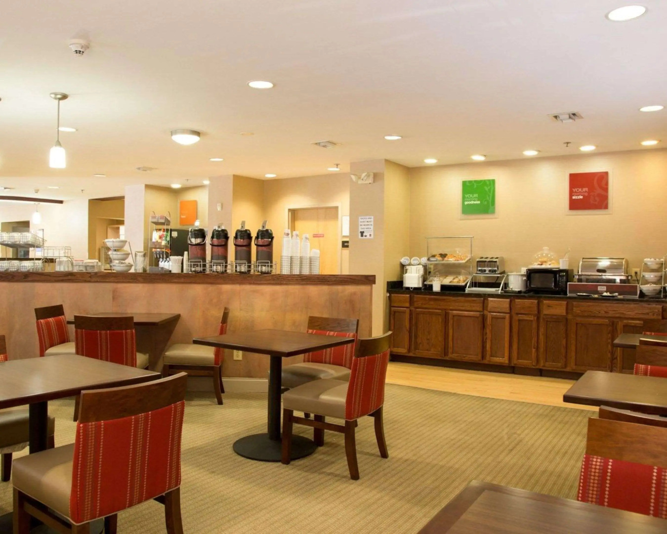 Comfort Suites Fultondale I-65 near I-22