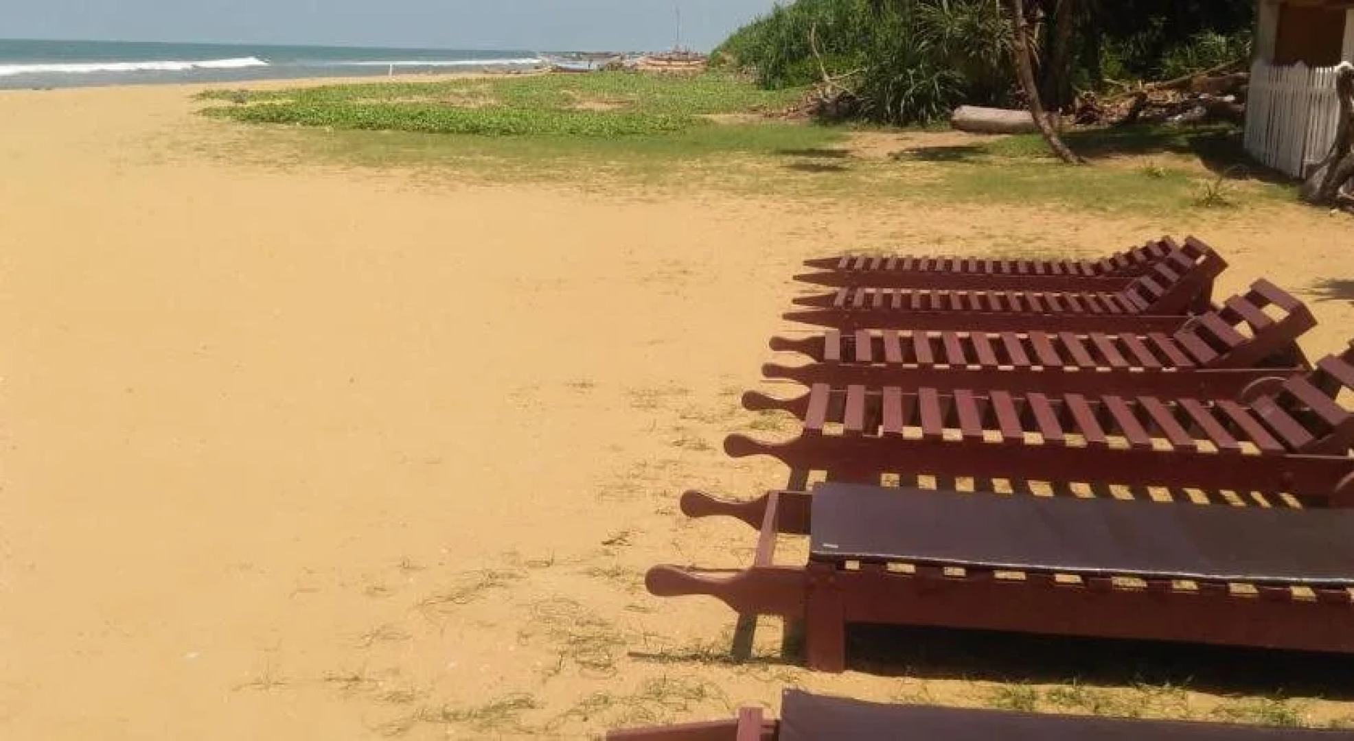 Green Shadows Beach Hotel