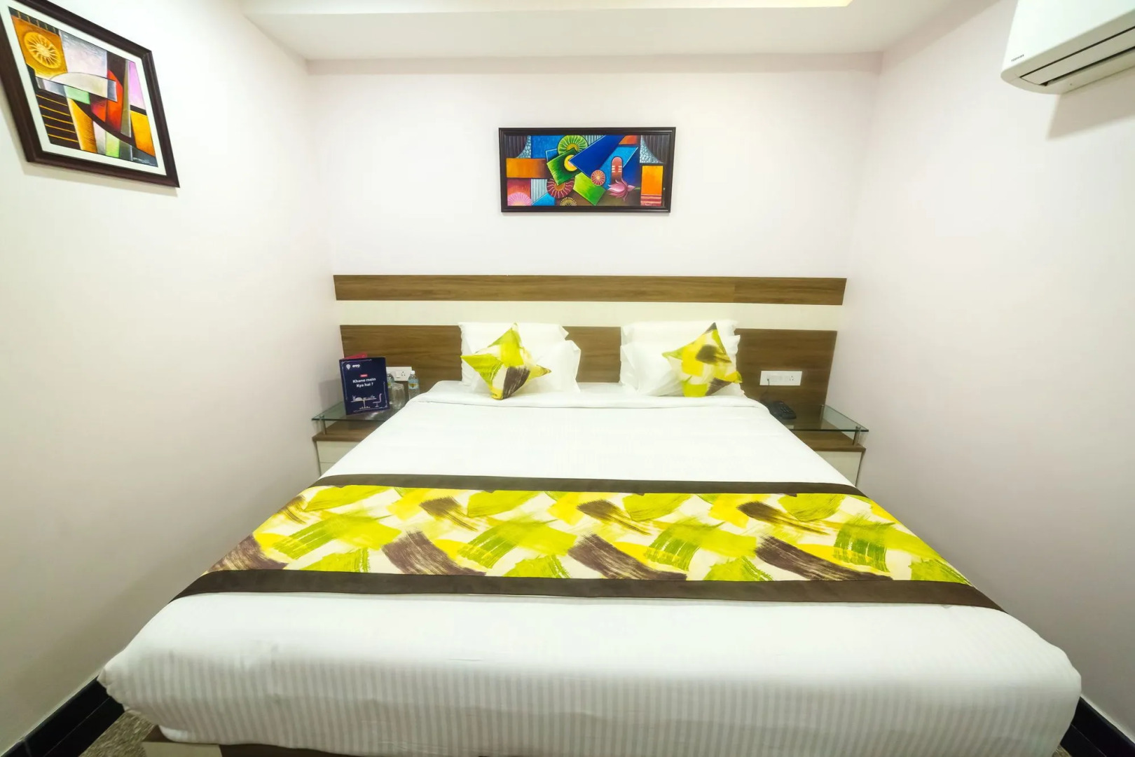 Capital O 10823 Pratibha Grand