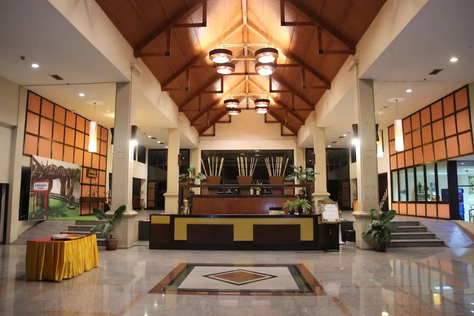 Aekpailin River Kwai Resort