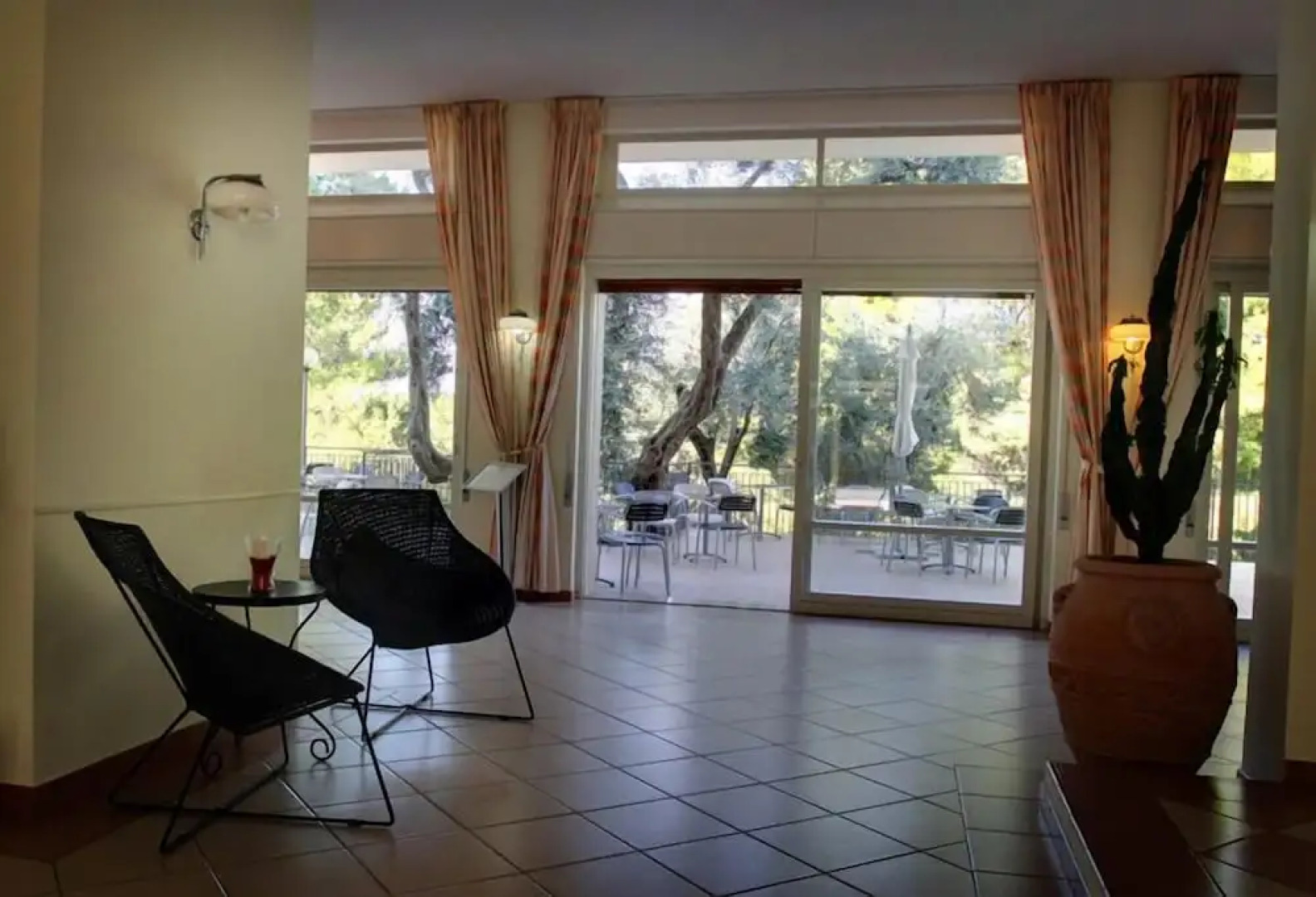 Hotel Guardacosta - Surrise