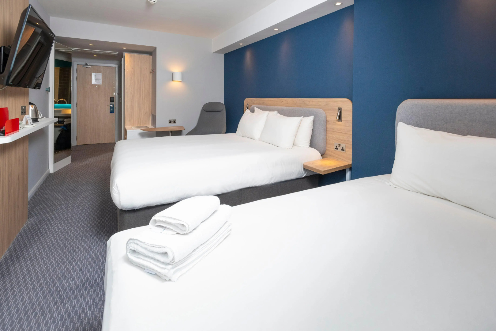 Holiday Inn Express Swindon City Centre by IHG