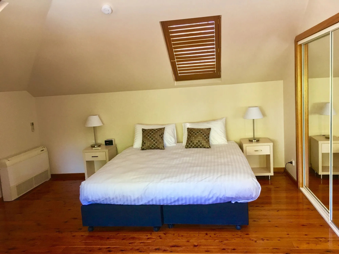 Shoal Bay Holiday Park