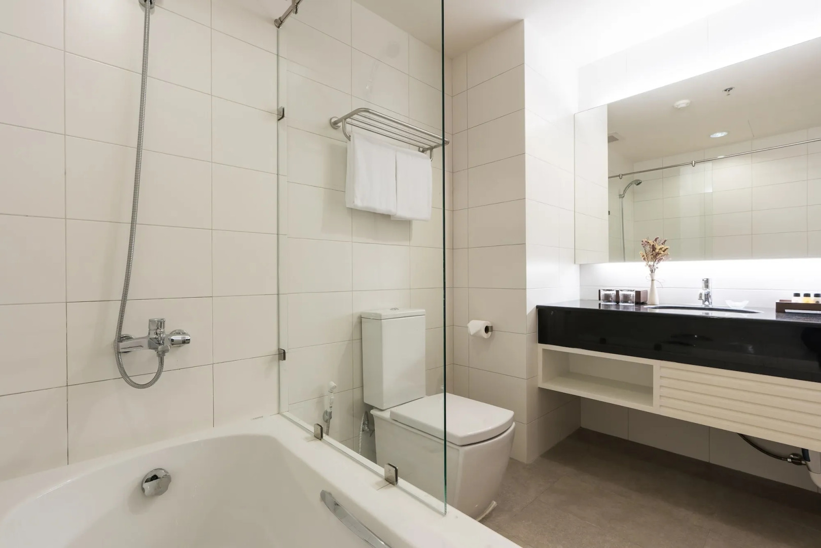 Wora Wana Hua Hin Hotel & Convention