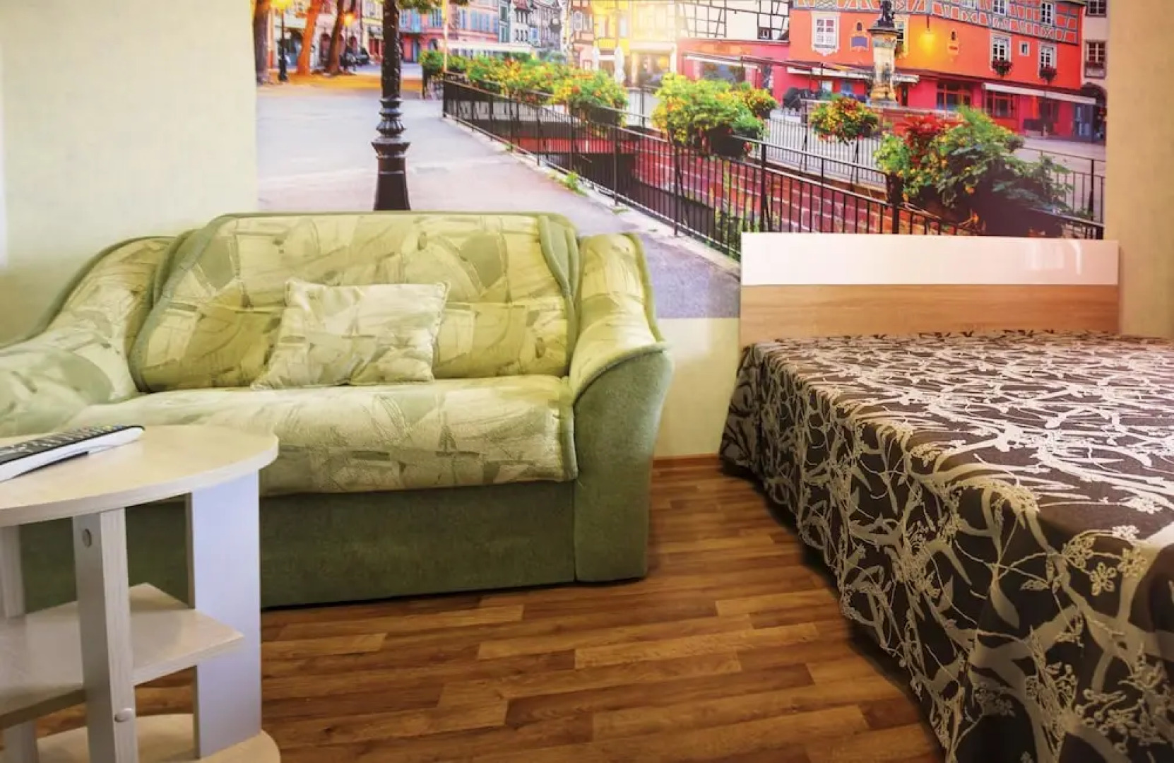 Dobrye Sutki Apartment on Trofimova 113