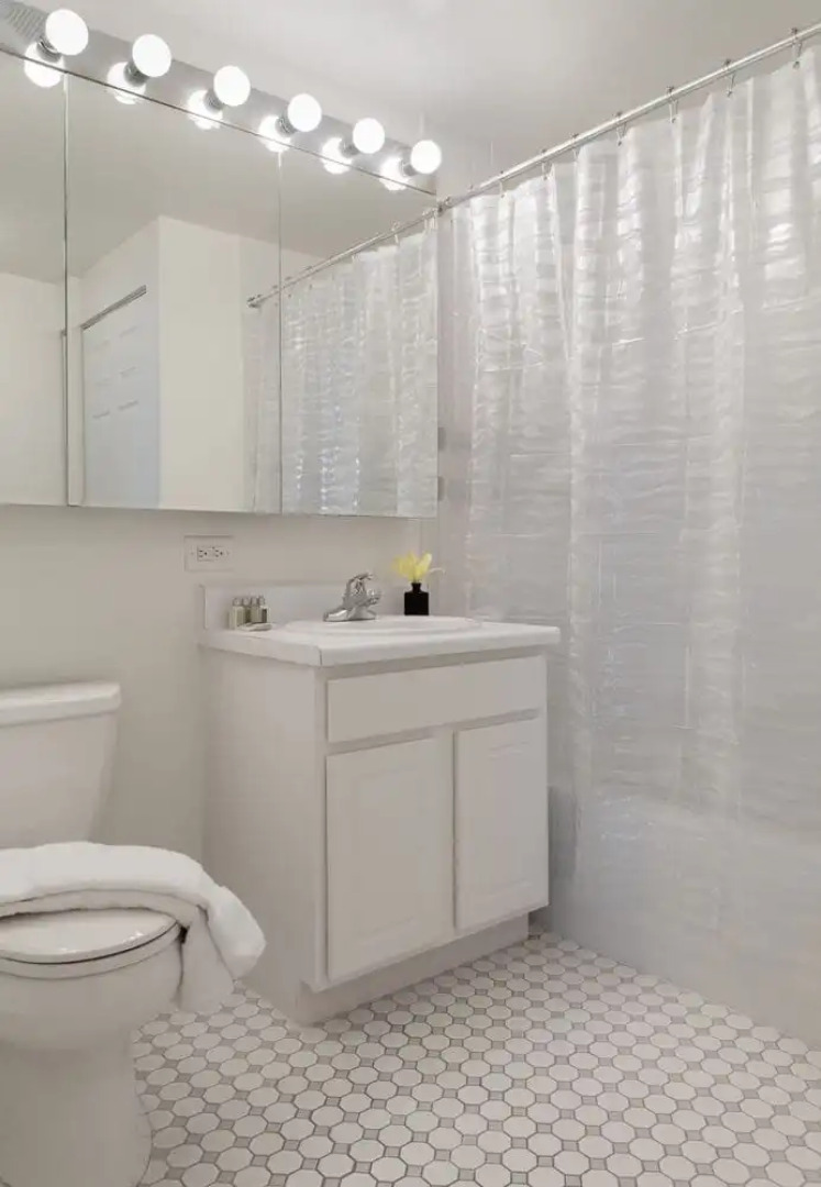 Furnished Quarters at Grove Pointe