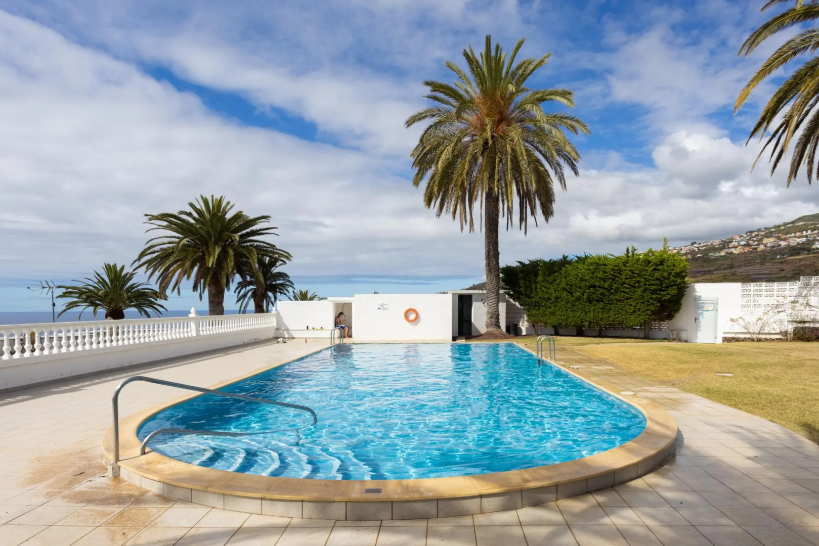 Home2Book Impressive Sea View La Victoria, Pool