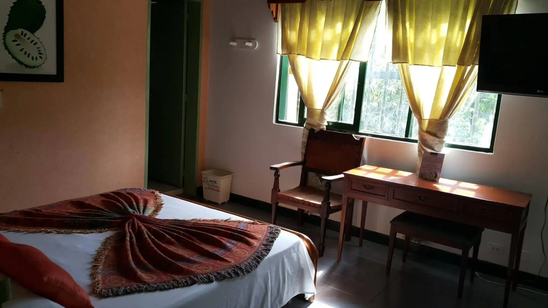 Hotel La Casa Amarela