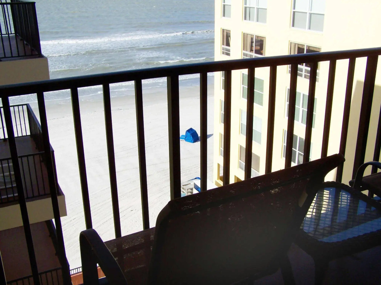 Las Brisas Condominiums