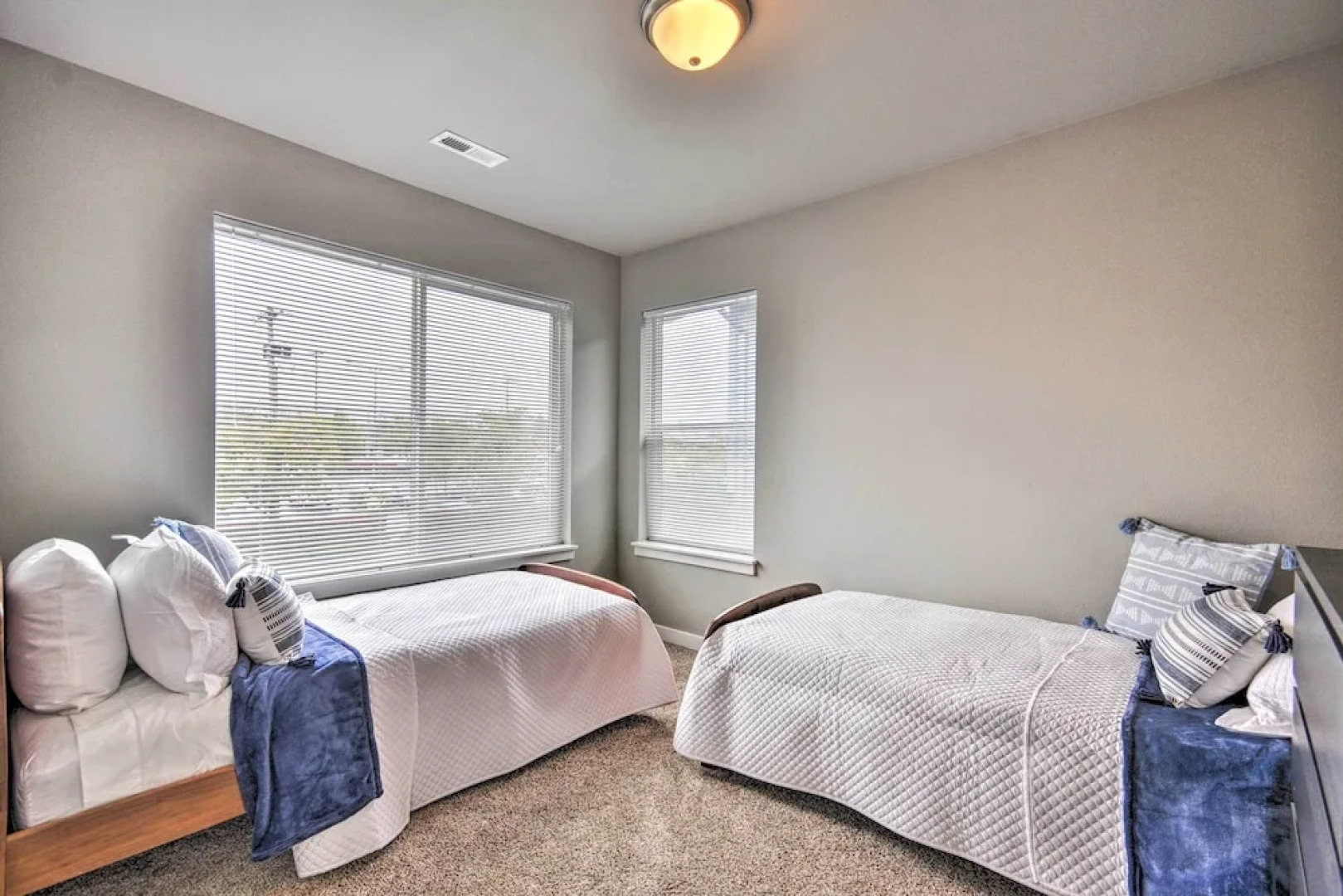 Charming Newberg Home: Walk to Dtwn, Wineries