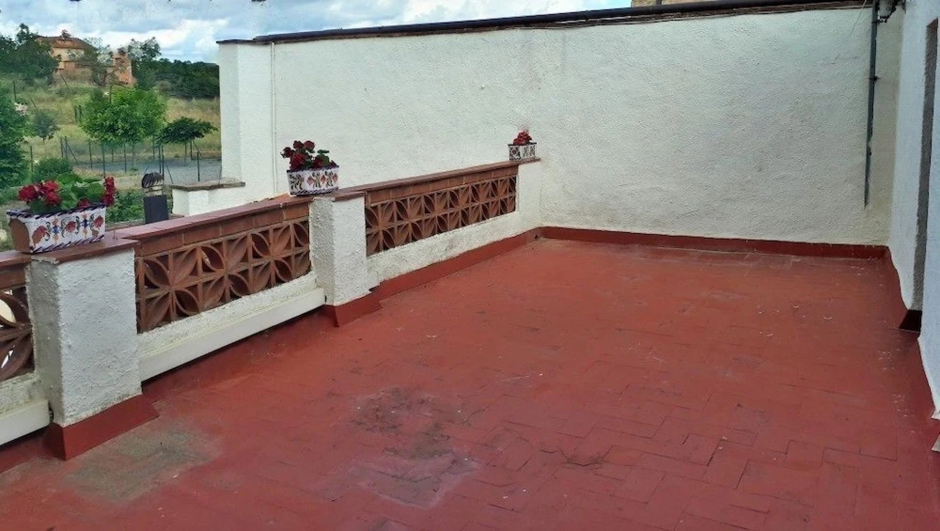 Casa rural en Albóns a 8 min de la playa de la Escala