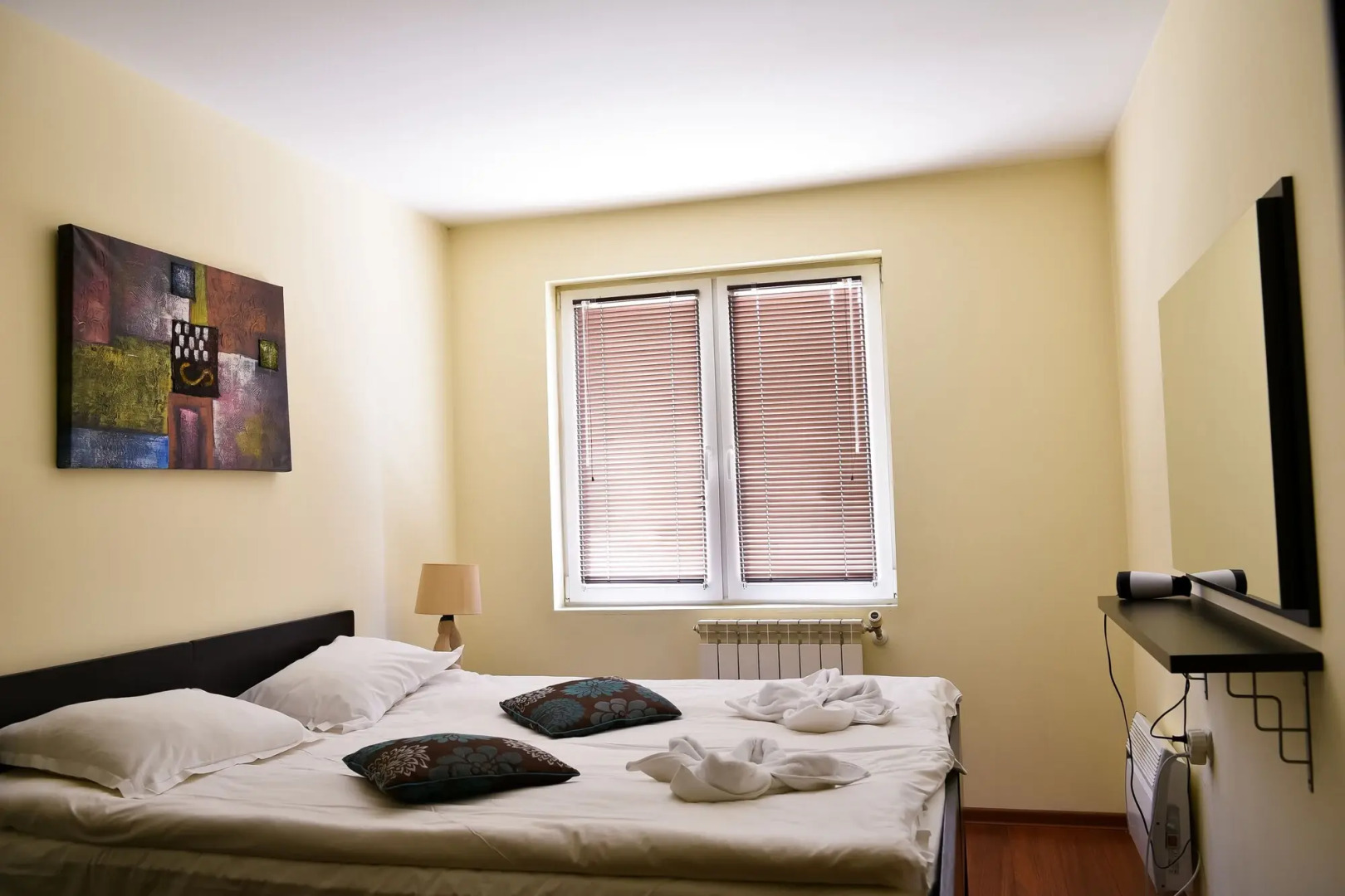 Hotel Bojur & Bojurland Apartment Complex