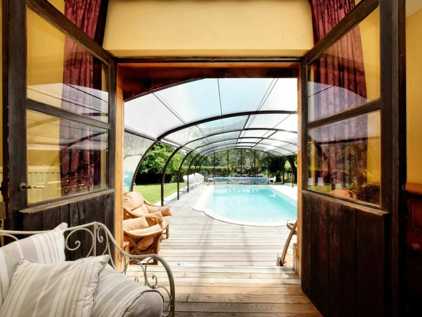 Attractive Holiday Home With Heated and Private Swimming Pool. All-in Costs!