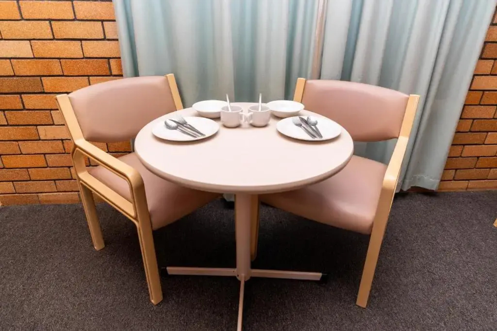 All Travellers Motor inn