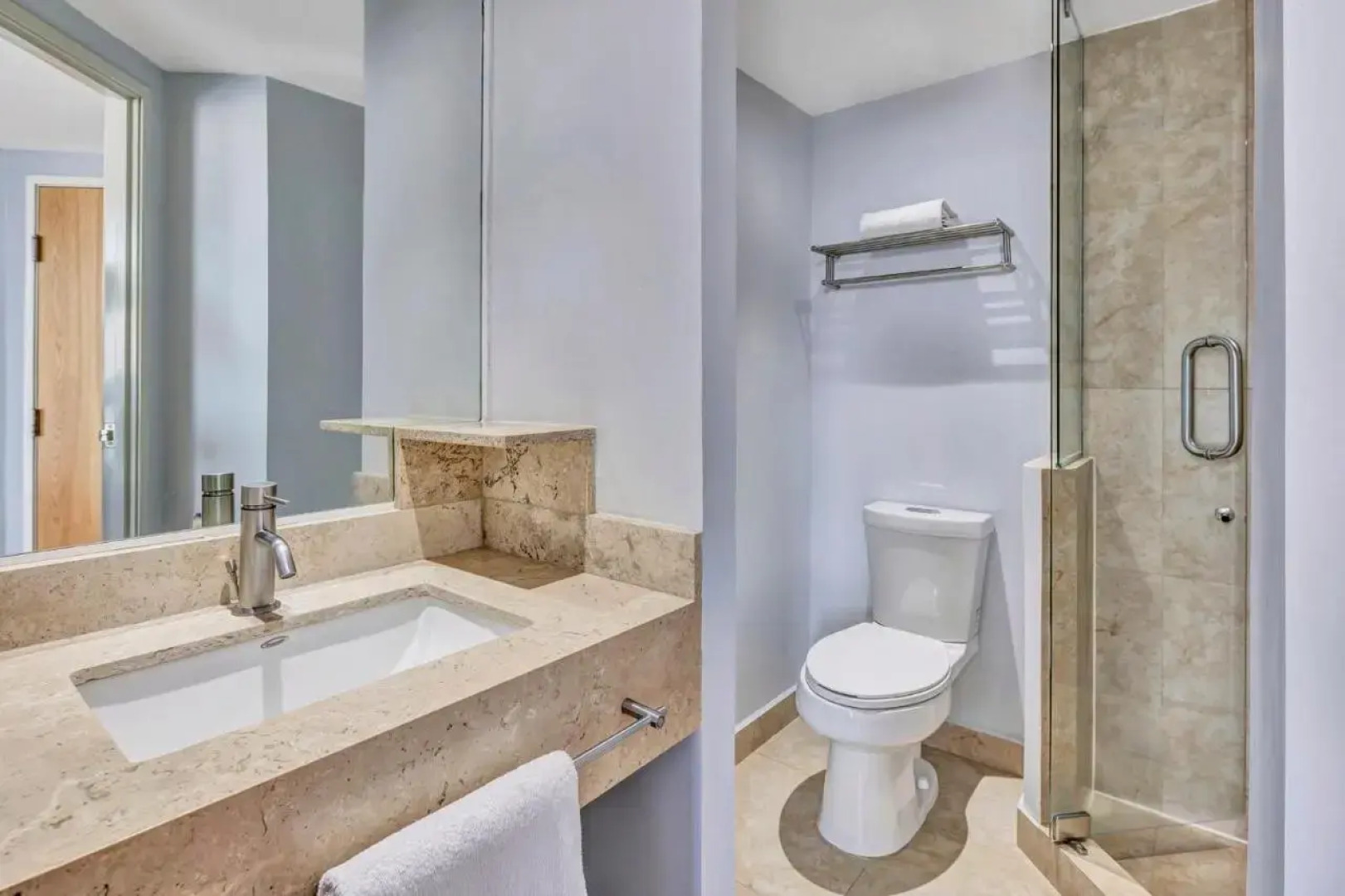 One Ciudad de México Alameda