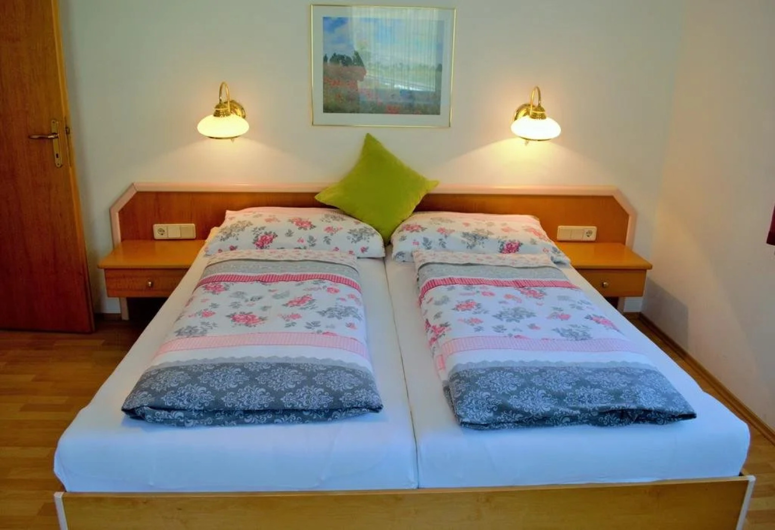 Ferienwohnungen Seerose direkt am See