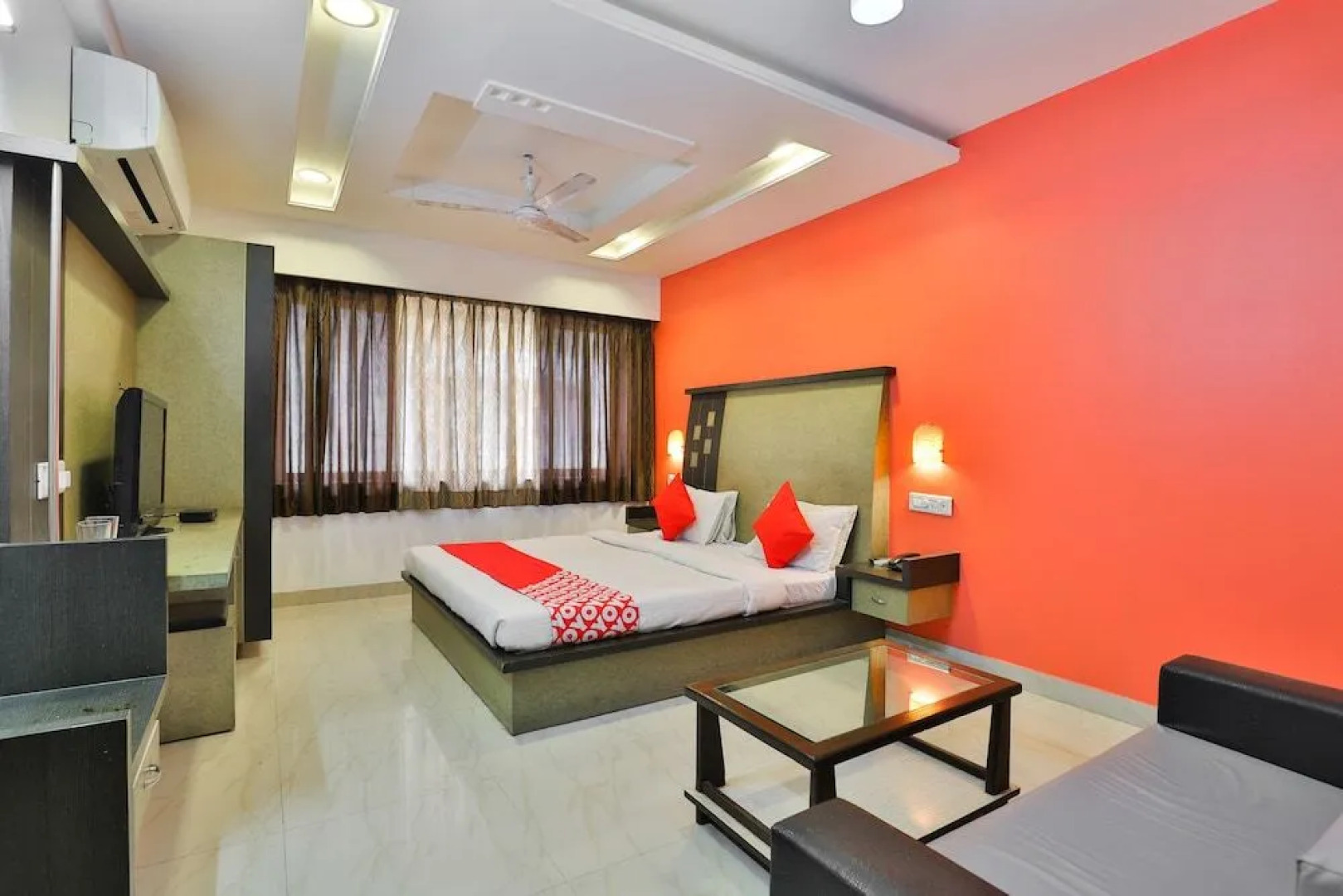 OYO 22574 Hotel Deep Palace