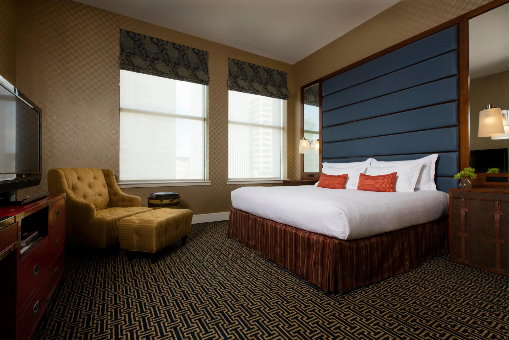 Kimpton Hotel Monaco Baltimore Inner Harbor by IHG