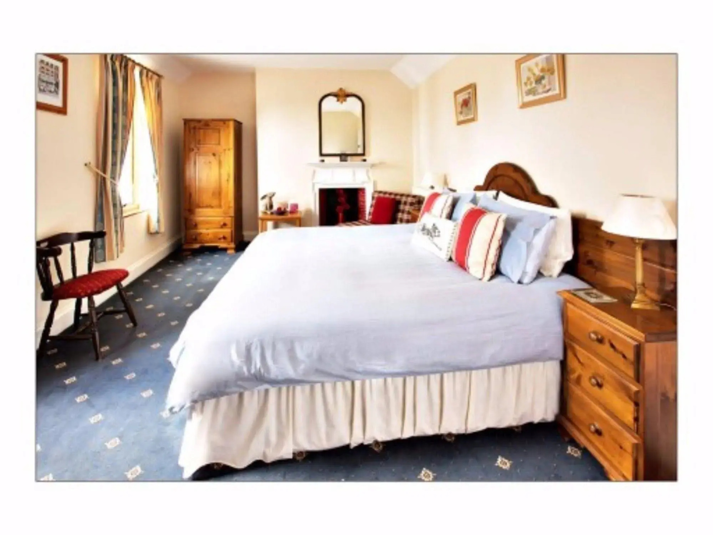 Harewood End Inn
