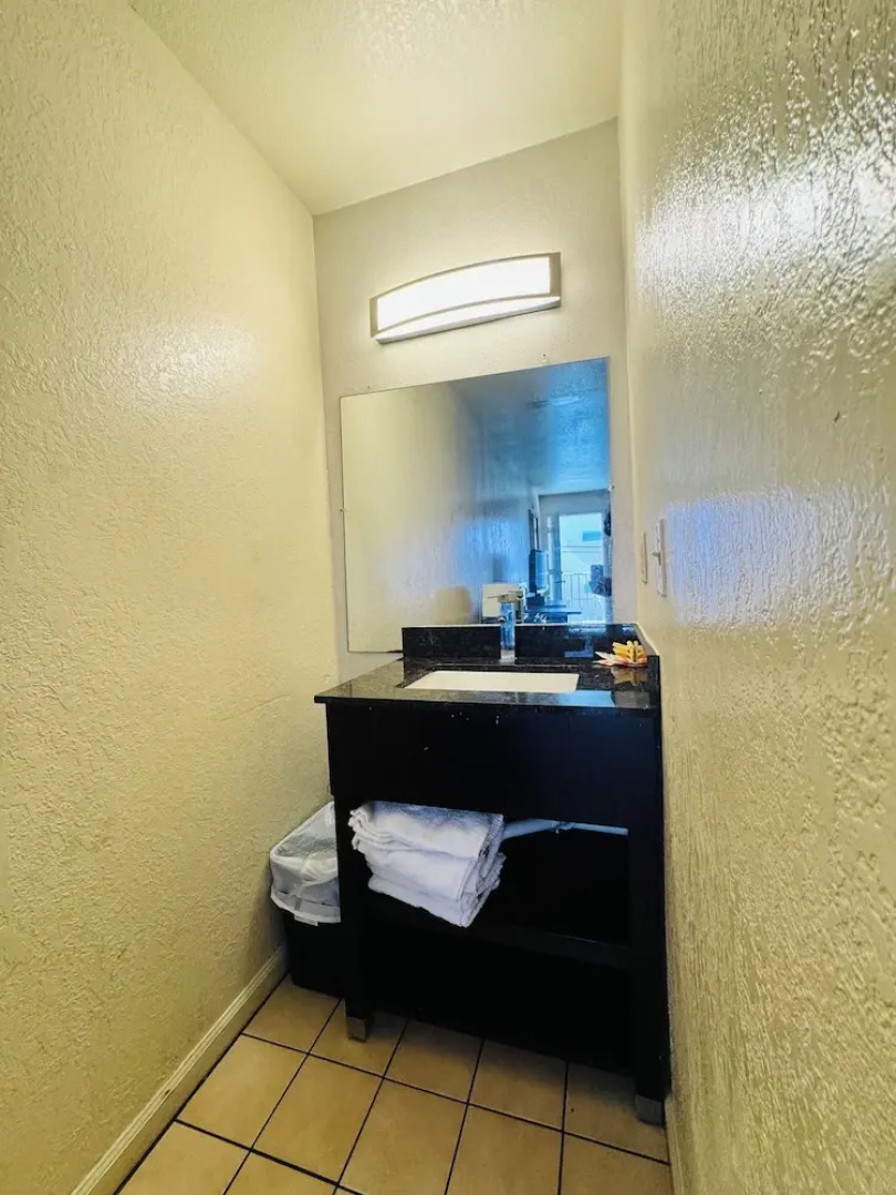 Sea Gem Motel and Apartments