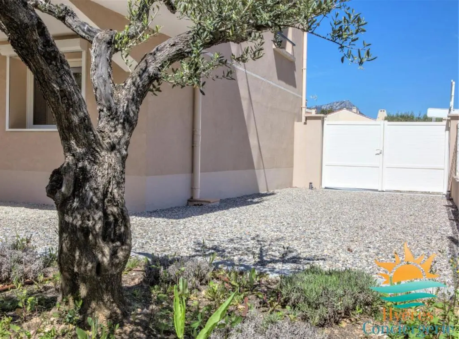 Appartement 3* coquet 300m de la mer Les Bonnettes