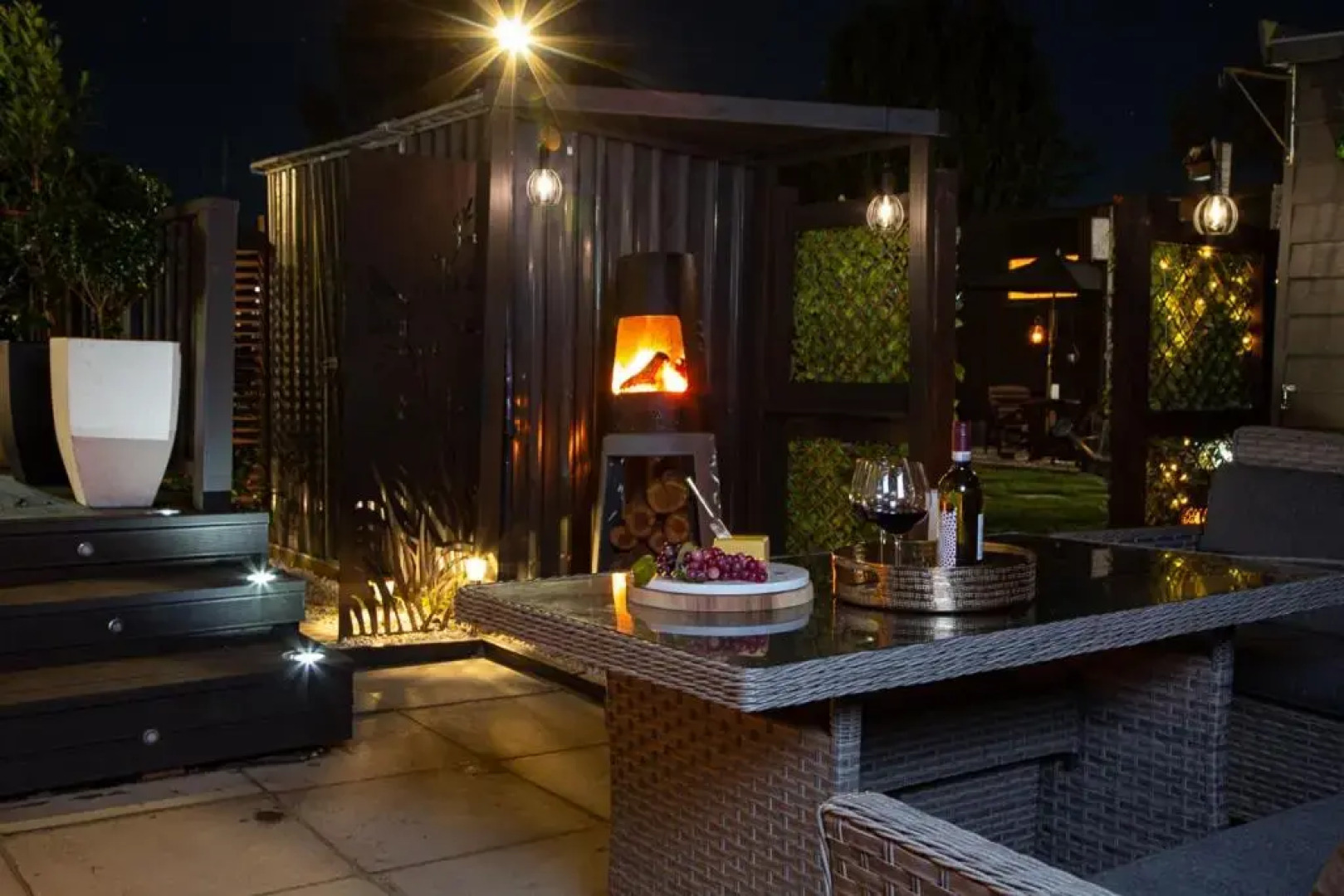 HOH - Hazel's Boudoir