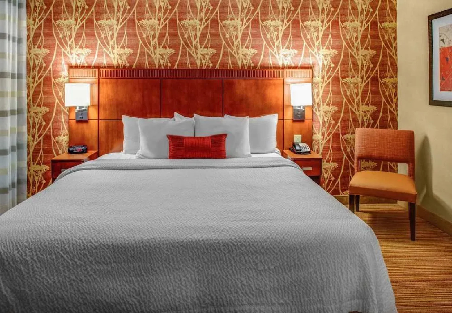 Courtyard High Point