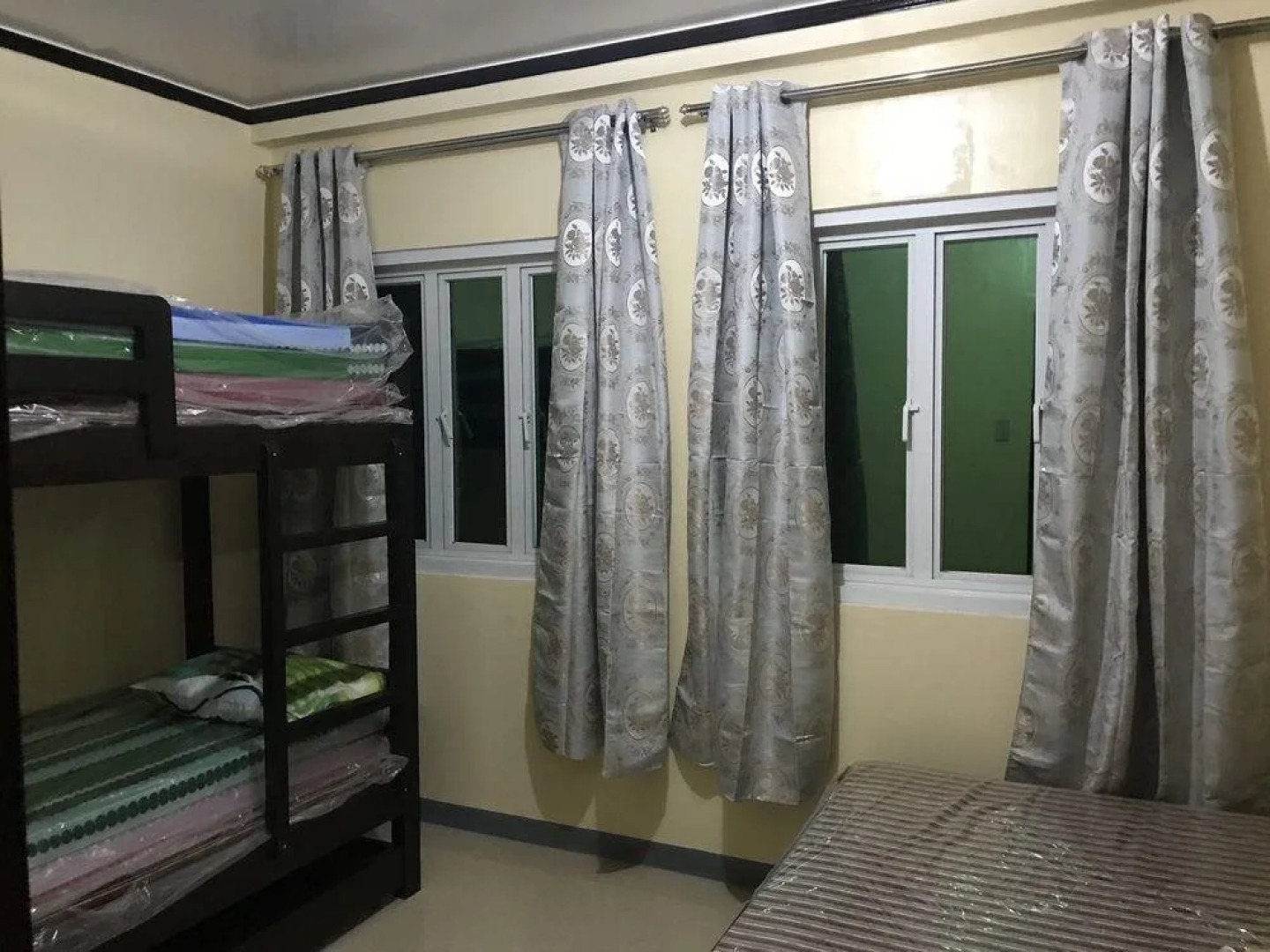 Zedekiah Transient house