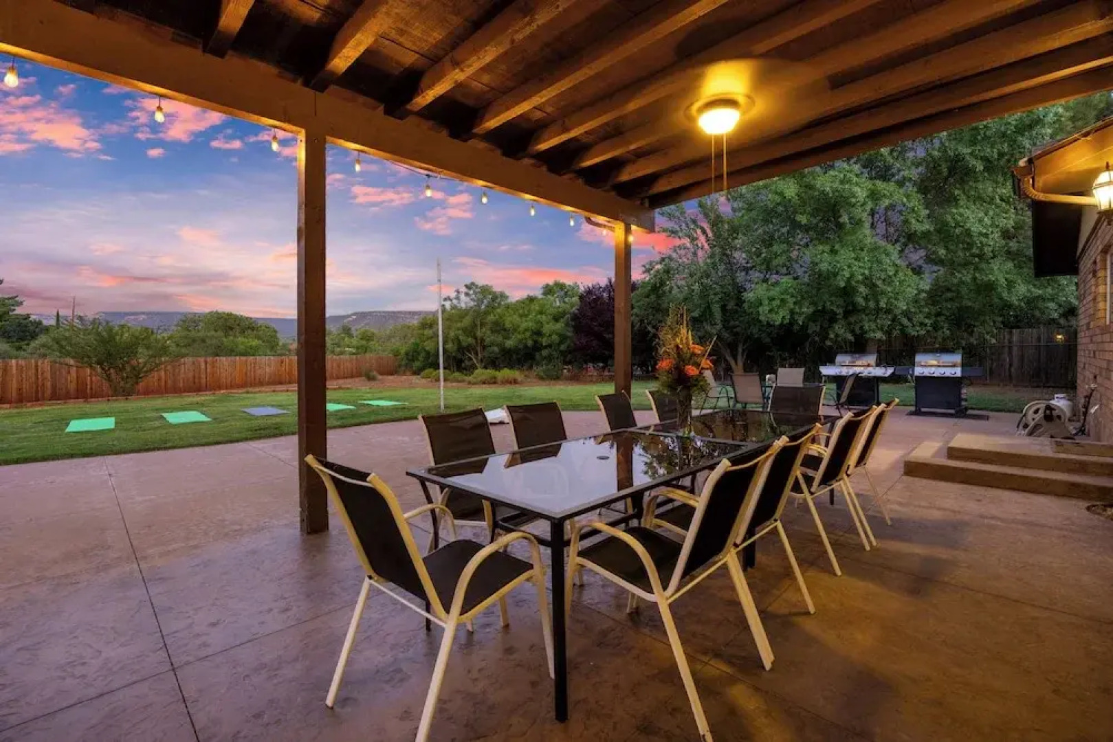 Castle Rock Views: Sedona Retreat w/ Hot Tub!