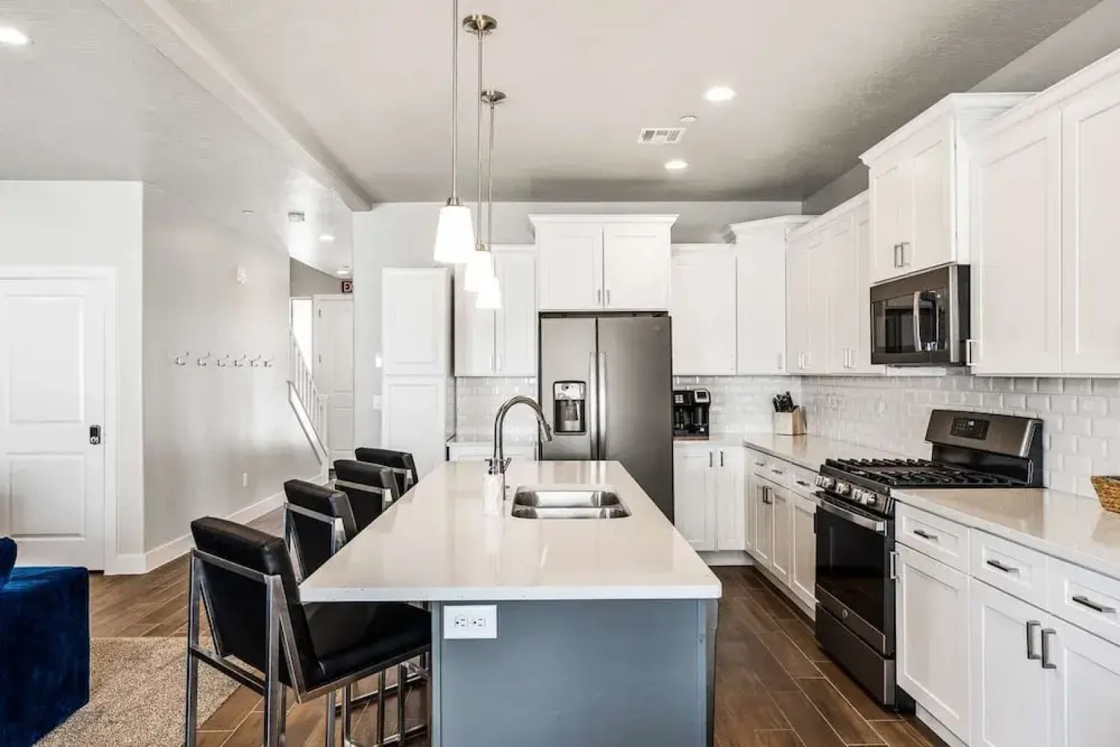 Desert Sky 7 Bedroom Townhouse