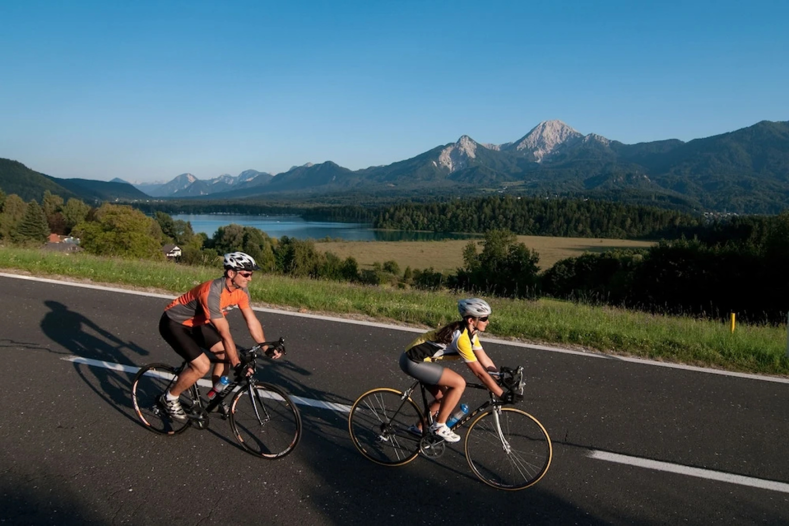Dietrichsteinerhof Apartments & Rooms