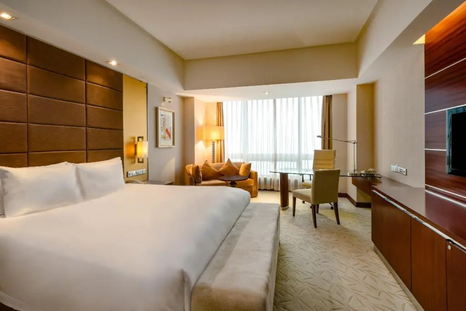 Crowne Plaza Yantai Sea View Yantai