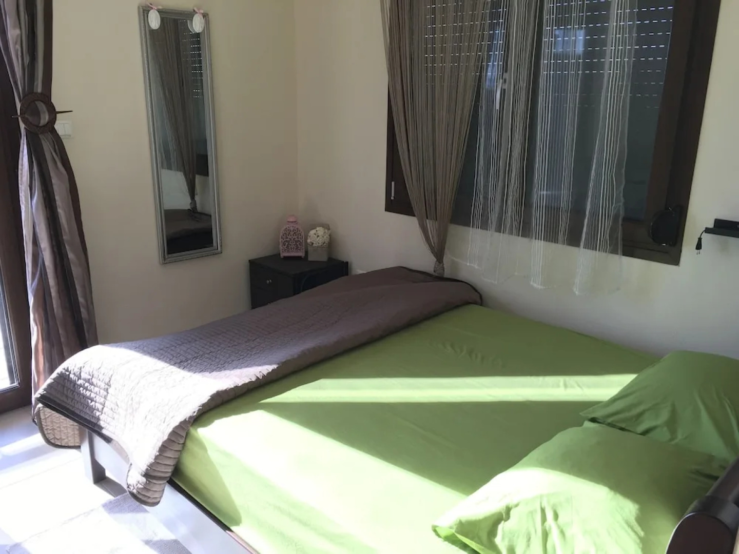 AM Beach House near Sea