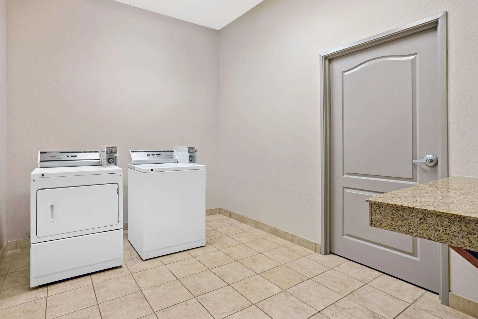 La Quinta Inn & Suites by Wyndham Fairfield TX