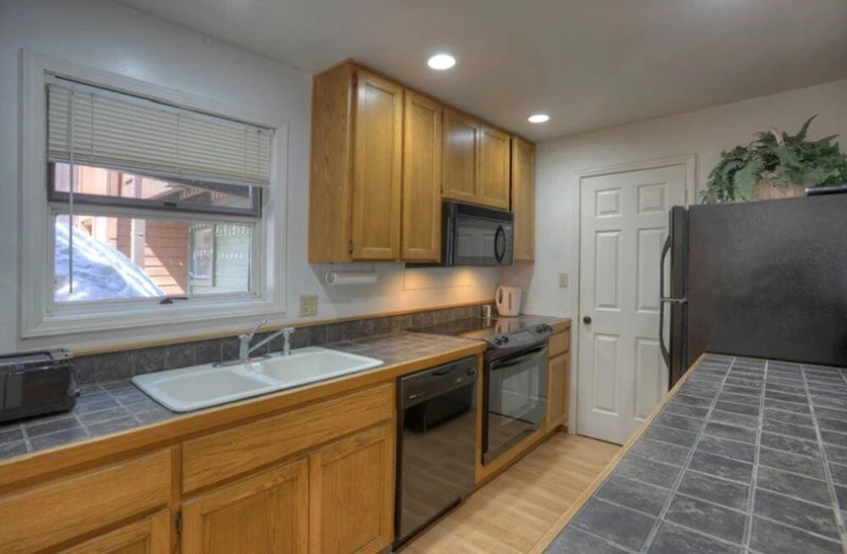 Silverpick Condo 204