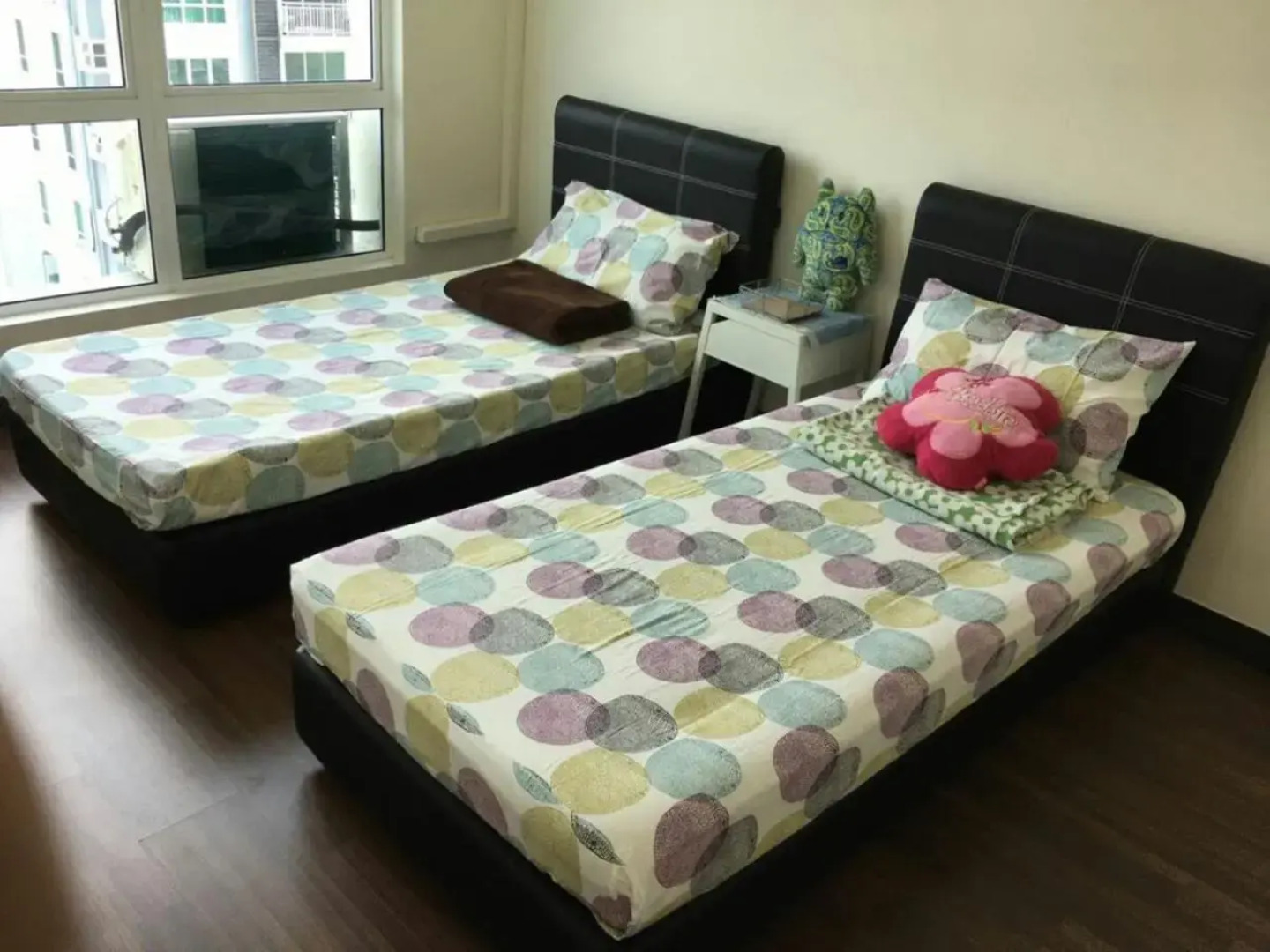 Sandakan Spacious and Comfortable Pool View Condo