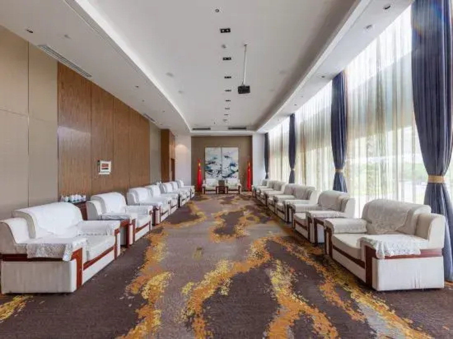 Xingtai Blue Horizon Grand Holiday Hotel