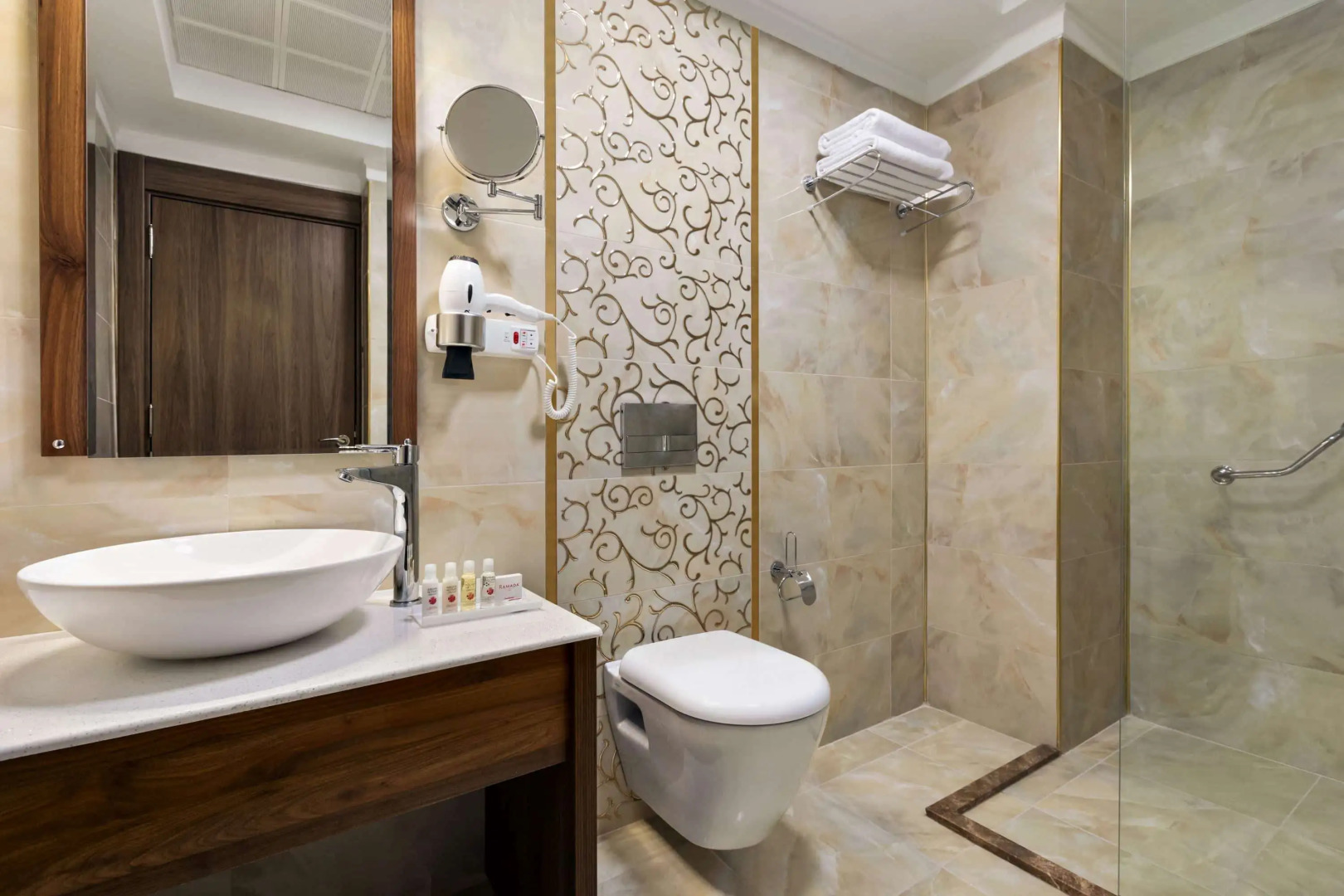 Ramada by Wyndham Van