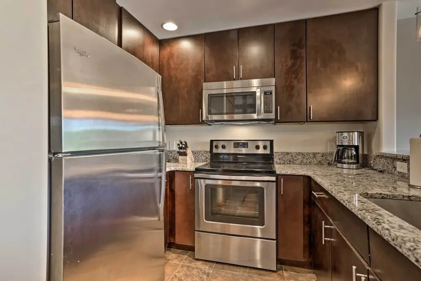 Retreat W/game Room & Deck, 1 Mi to Camelback