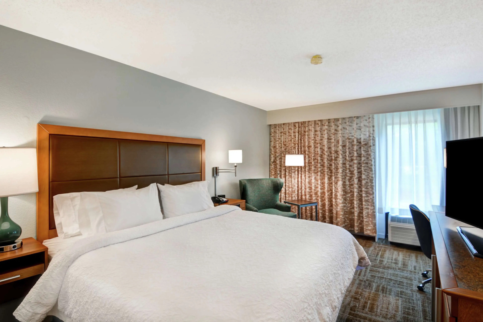 Hampton Inn Columbia-I-26 Airport