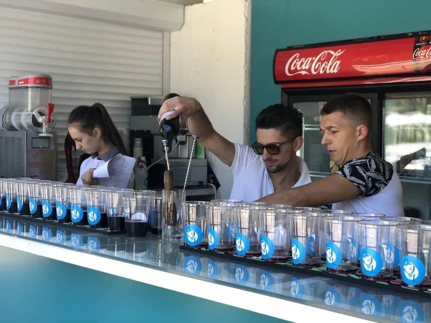 Отель «Кривое озеро»