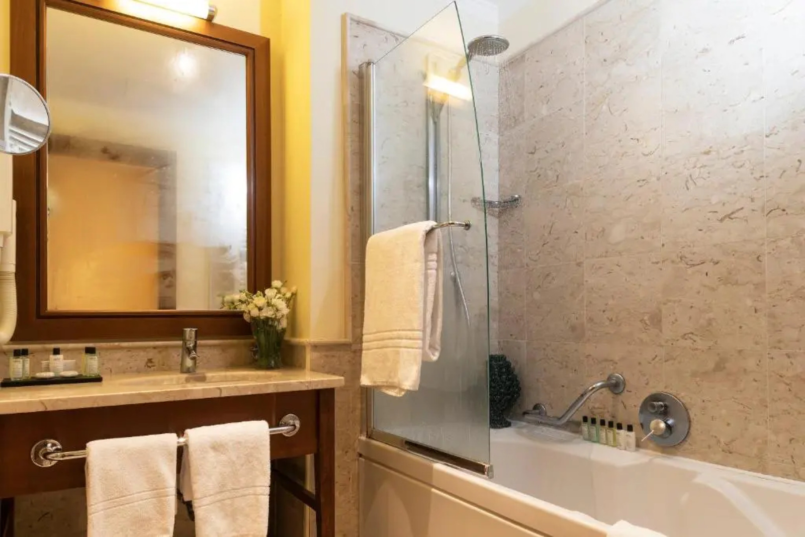 Picciolo Etna Golf Resort & Spa, Curio Collection by Hilton