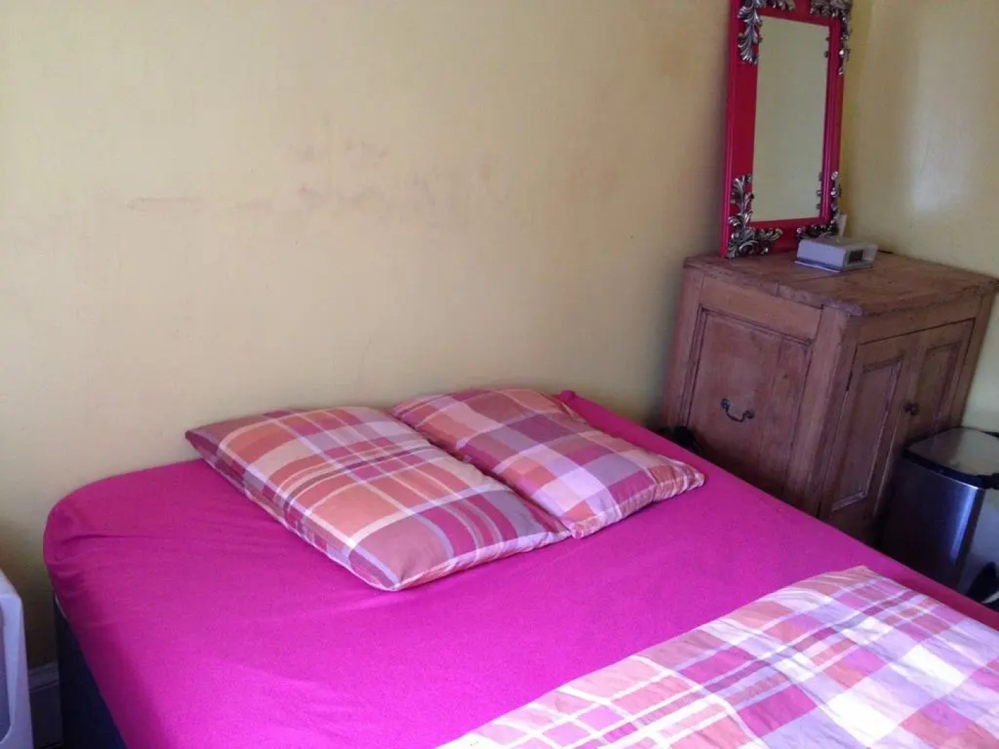 Embassie Backpackers Liverpool