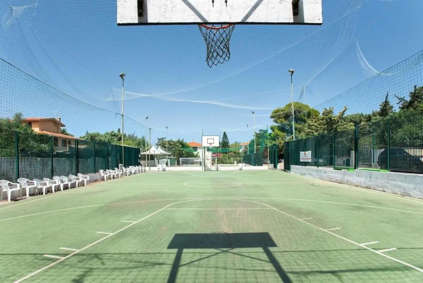 Villa Eden Beach per 8 persone a 50 metri dalla spiaggia con giardino