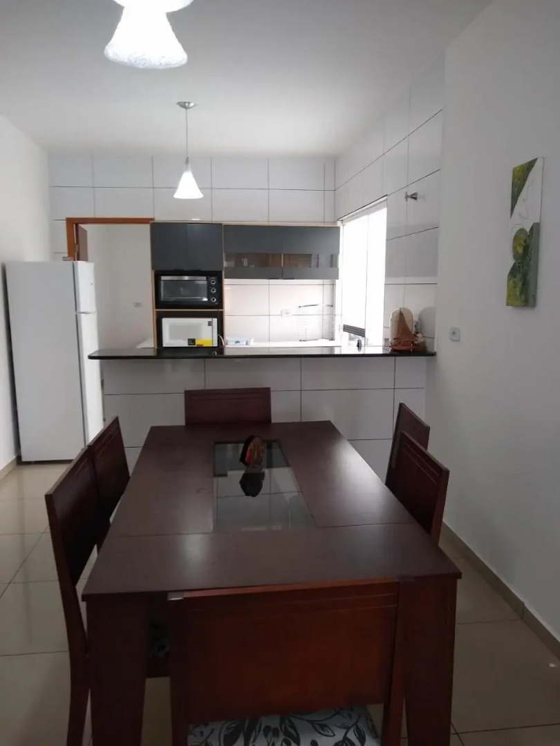 Casa Nova com Piscina 3 quartos