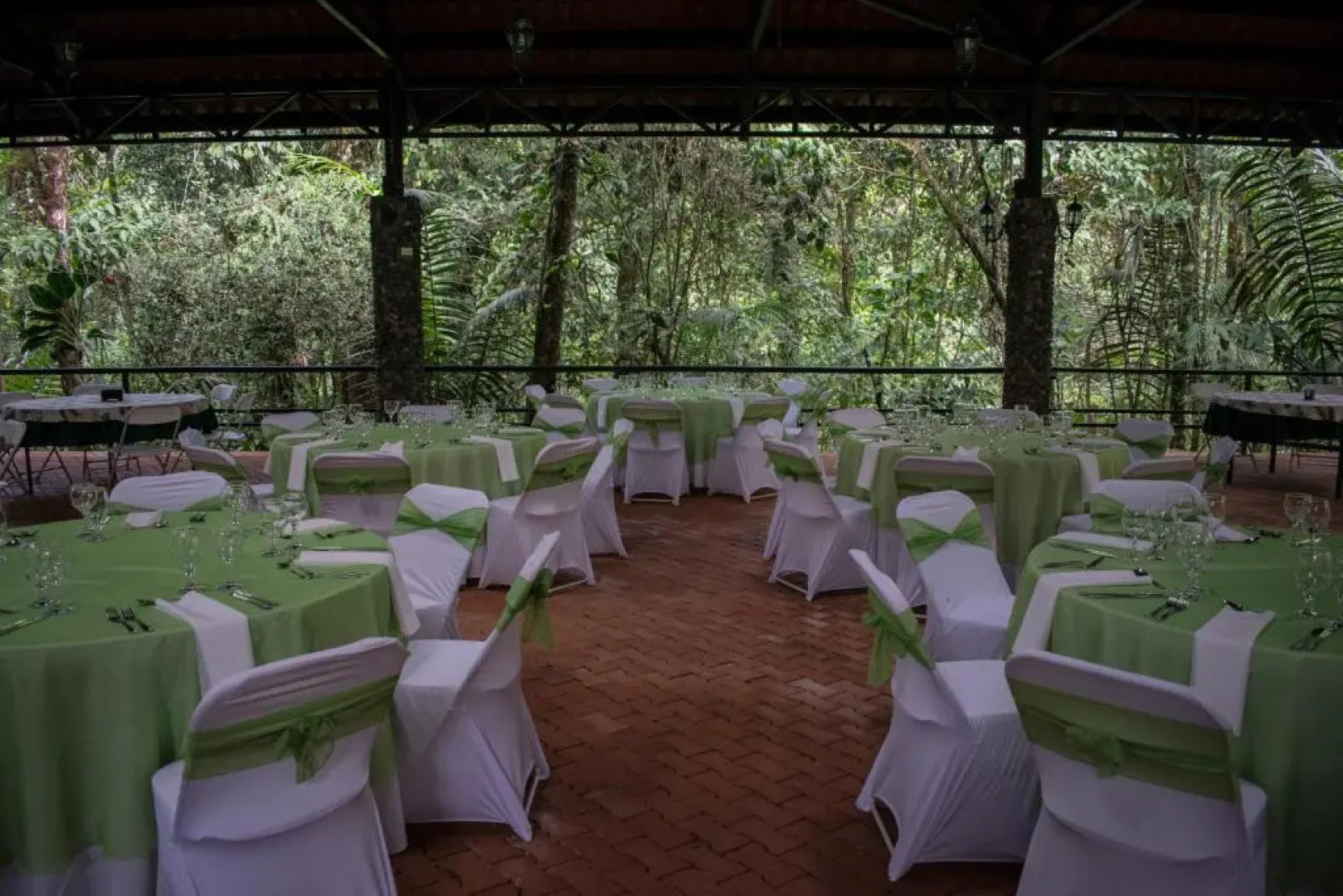 Tapirus Lodge and Reserve